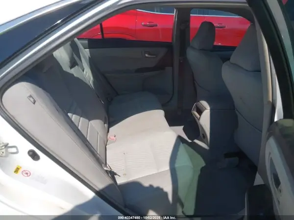 4T1BF1FK2HU450660 2017 TOYOTA CAMRY - Image 8