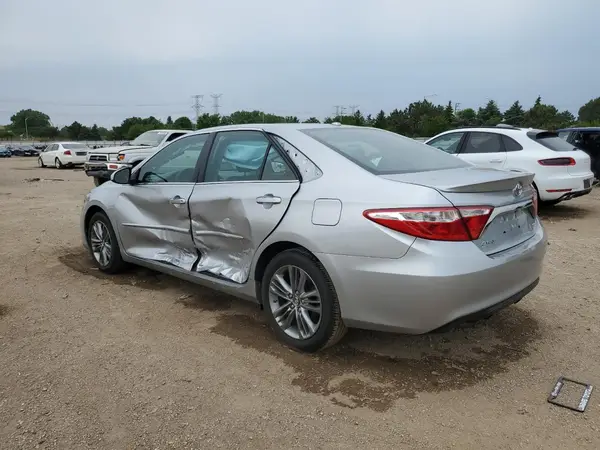 4T1BF1FK2HU452652 2017 TOYOTA CAMRY - Image 2