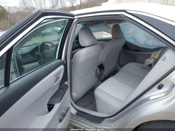 4T1BF1FK2HU454112 2017 TOYOTA CAMRY - Image 8