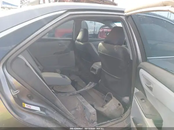 4T1BF1FK2HU454806 2017 TOYOTA CAMRY - Image 8