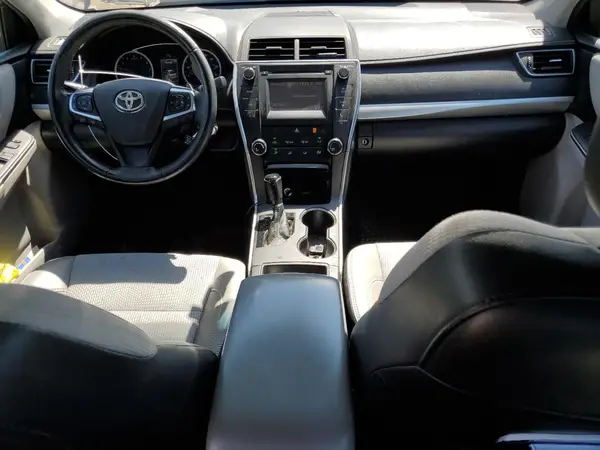 4T1BF1FK2HU618829 2017 TOYOTA CAMRY - Image 8