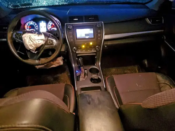 4T1BF1FK2HU619639 2017 TOYOTA CAMRY - Image 8