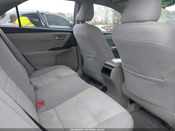 4T1BF1FK2HU623898 2017 TOYOTA CAMRY - Image 8