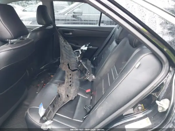 4T1BF1FK2HU629037 2017 TOYOTA CAMRY - Image 8