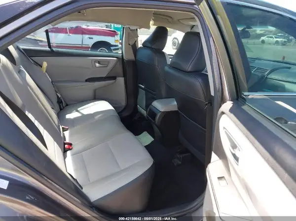 4T1BF1FK2HU641317 2017 TOYOTA CAMRY - Image 8