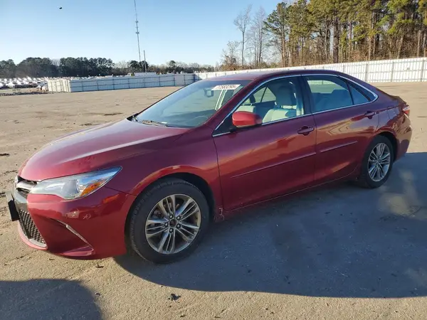 4T1BF1FK2HU642421 2017 TOYOTA CAMRY - Image 1