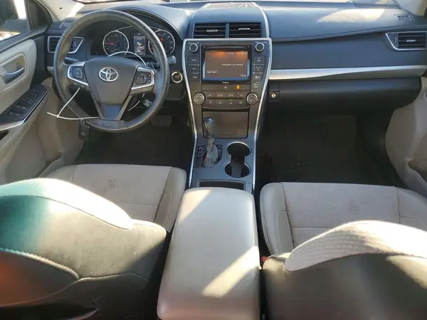 4T1BF1FK2HU642421 2017 TOYOTA CAMRY - Image 8