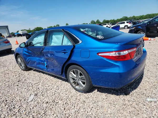 4T1BF1FK2HU652639 2017 TOYOTA CAMRY - Image 2