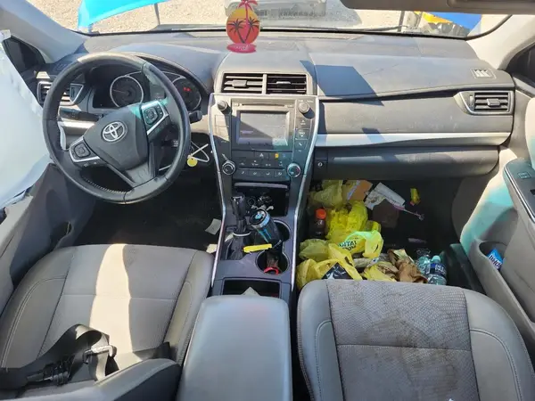 4T1BF1FK2HU652639 2017 TOYOTA CAMRY - Image 8