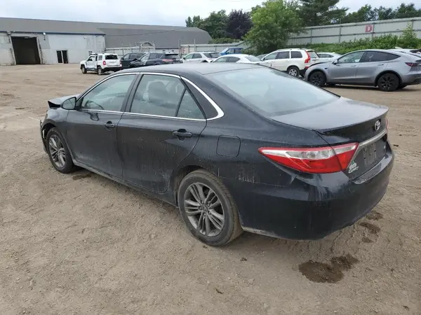 4T1BF1FK2HU653015 2017 TOYOTA CAMRY - Image 2