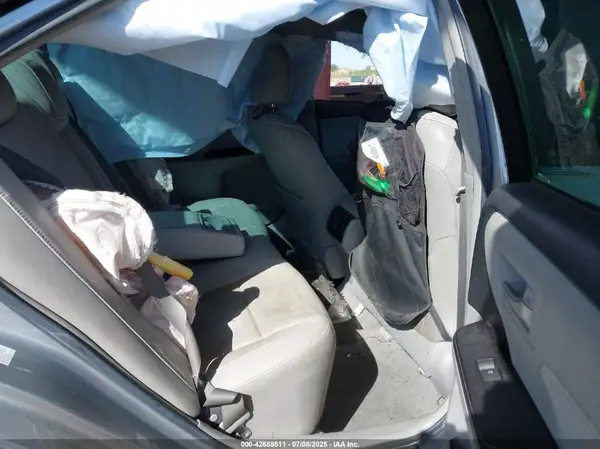 4T1BF1FK2HU656710 2017 TOYOTA CAMRY - Image 8