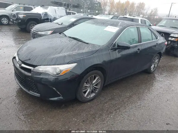 4T1BF1FK2HU656867 2017 TOYOTA CAMRY - Image 2