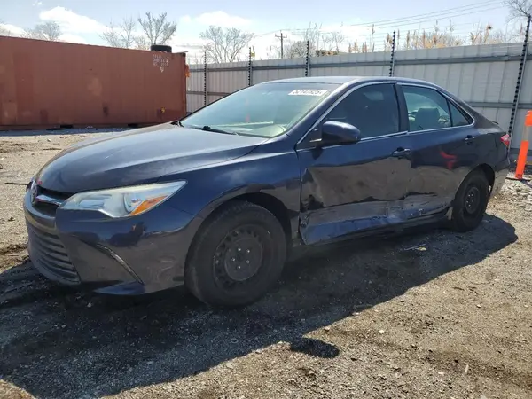 4T1BF1FK2HU659140 2017 TOYOTA CAMRY - Image 1