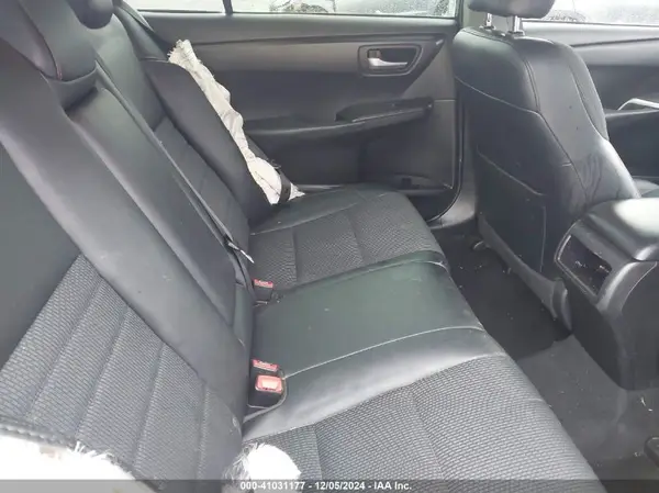4T1BF1FK2HU660367 2017 TOYOTA CAMRY - Image 8