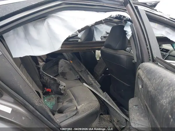 4T1BF1FK2HU663284 2017 TOYOTA CAMRY - Image 8