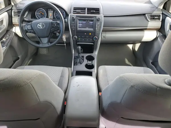 4T1BF1FK2HU669909 2017 TOYOTA CAMRY - Image 8