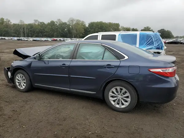 4T1BF1FK2HU671014 2017 TOYOTA CAMRY - Image 2