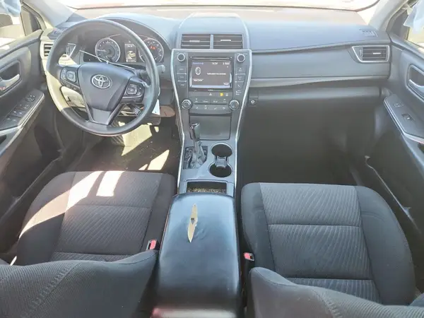 4T1BF1FK2HU673068 2017 TOYOTA CAMRY - Image 8