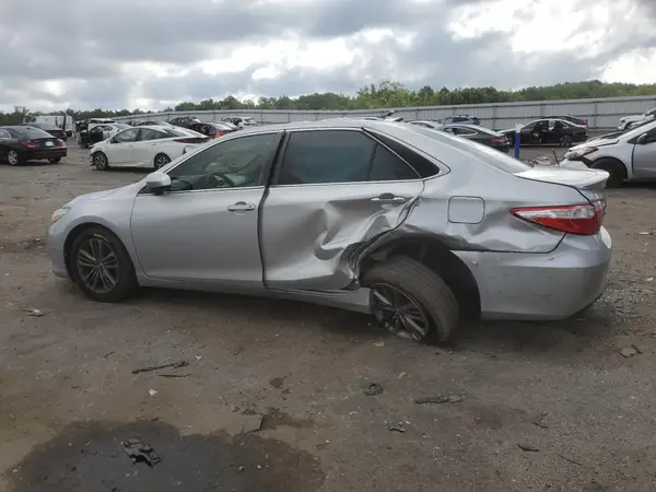 4T1BF1FK2HU676374 2017 TOYOTA CAMRY - Image 2