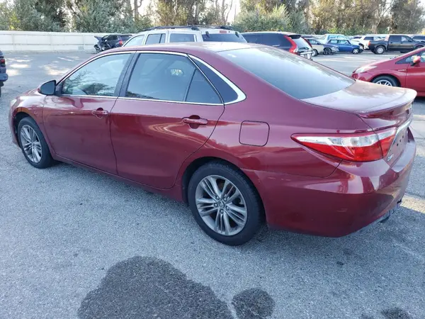 4T1BF1FK2HU678884 2017 TOYOTA CAMRY - Image 2