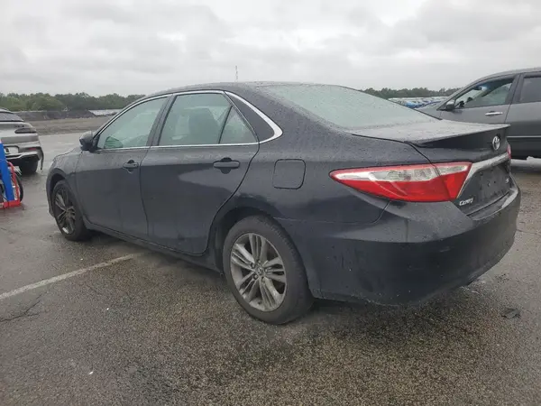 4T1BF1FK2HU681722 2017 TOYOTA CAMRY - Image 2
