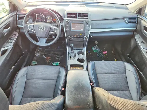 4T1BF1FK2HU682823 2017 TOYOTA CAMRY - Image 8