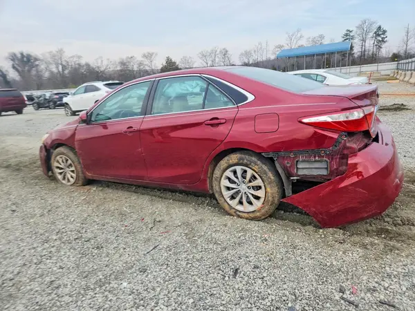 4T1BF1FK2HU683552 2017 TOYOTA CAMRY - Image 2