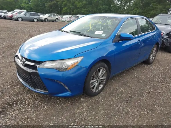 4T1BF1FK2HU685432 2017 TOYOTA CAMRY - Image 2