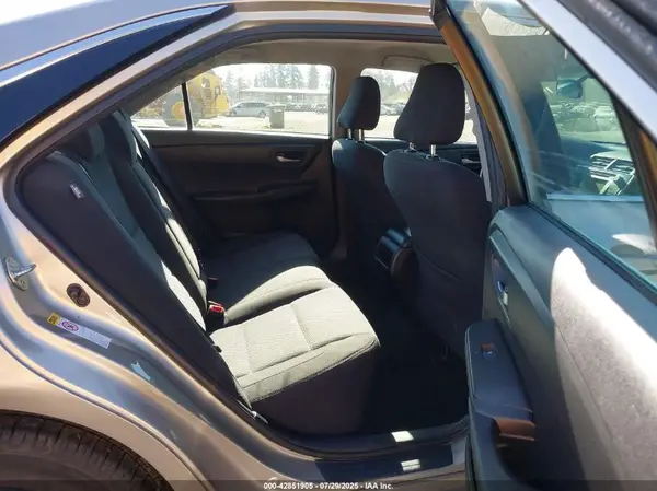 4T1BF1FK2HU689786 2017 TOYOTA CAMRY - Image 8