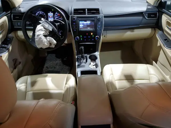 4T1BF1FK2HU690565 2017 TOYOTA CAMRY - Image 8