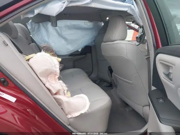 4T1BF1FK2HU691036 2017 TOYOTA CAMRY - Image 8