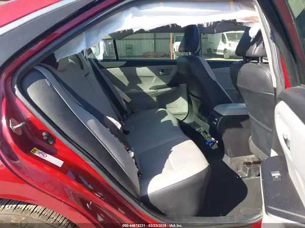 4T1BF1FK2HU691182 2017 TOYOTA CAMRY - Image 8