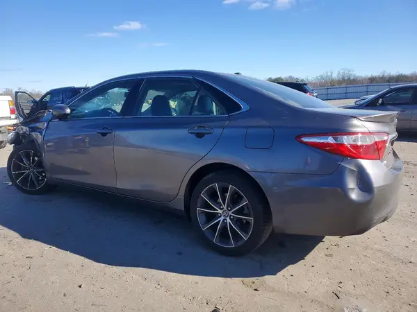 4T1BF1FK2HU691716 2017 TOYOTA CAMRY - Image 2