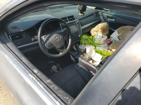 4T1BF1FK2HU696530 2017 TOYOTA CAMRY - Image 8