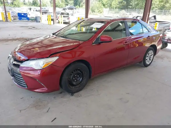 4T1BF1FK2HU699850 2017 TOYOTA CAMRY - Image 2