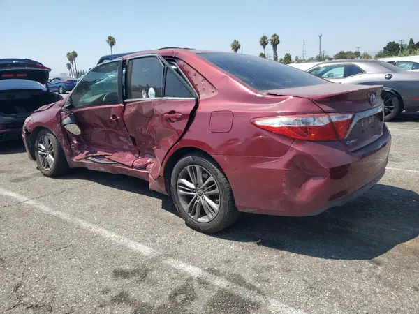 4T1BF1FK2HU700480 2017 TOYOTA CAMRY - Image 2