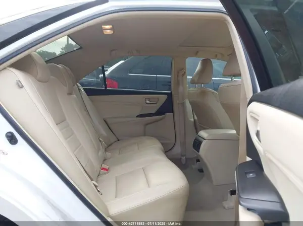 4T1BF1FK2HU705419 2017 TOYOTA CAMRY - Image 8