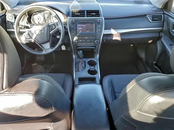 4T1BF1FK2HU708904 2017 TOYOTA CAMRY - Image 8