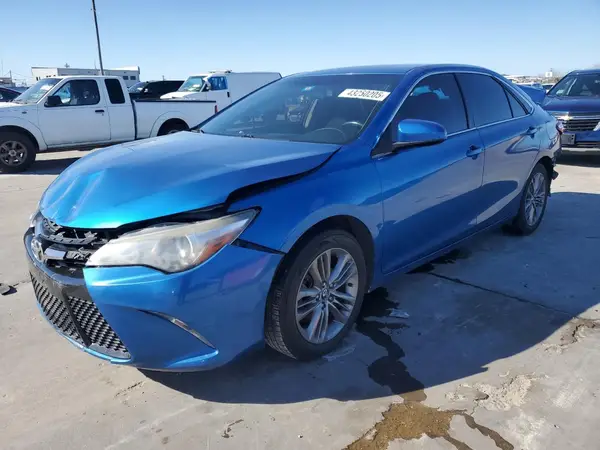4T1BF1FK2HU710958 2017 TOYOTA CAMRY - Image 1