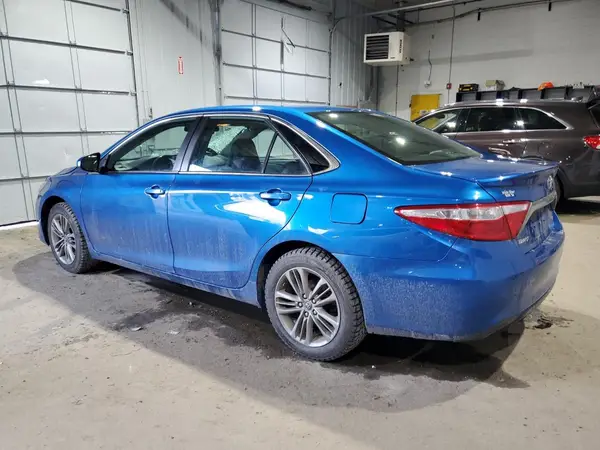 4T1BF1FK2HU712290 2017 TOYOTA CAMRY - Image 2