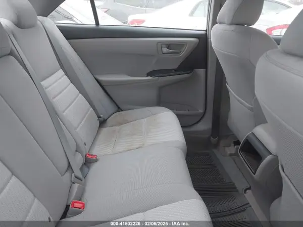 4T1BF1FK2HU713987 2017 TOYOTA CAMRY - Image 8