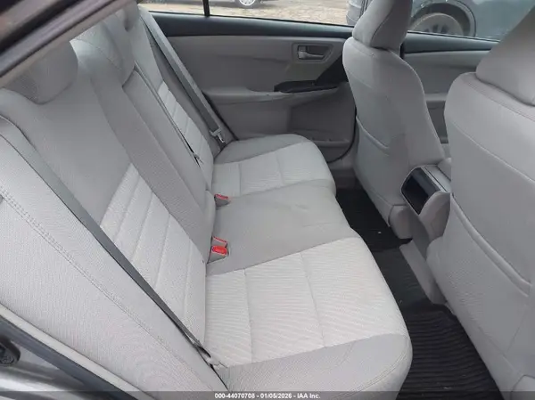 4T1BF1FK2HU717151 2017 TOYOTA CAMRY - Image 8