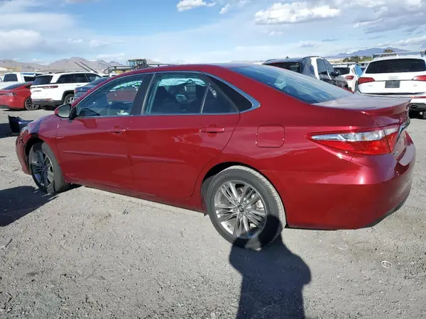 4T1BF1FK2HU719479 2017 TOYOTA CAMRY - Image 2