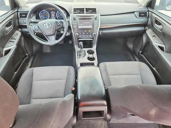 4T1BF1FK2HU730028 2017 TOYOTA CAMRY - Image 8