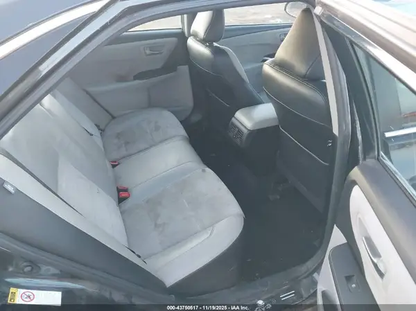 4T1BF1FK2HU730272 2017 TOYOTA CAMRY - Image 8