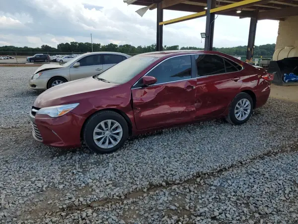 4T1BF1FK2HU732068 2017 TOYOTA CAMRY - Image 1