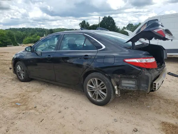 4T1BF1FK2HU740526 2017 TOYOTA CAMRY - Image 2