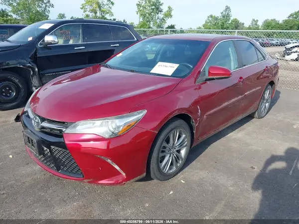 4T1BF1FK2HU741210 2017 TOYOTA CAMRY - Image 2