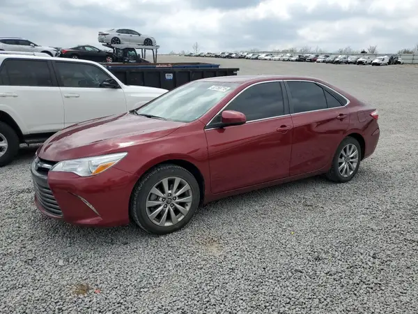 4T1BF1FK2HU742552 2017 TOYOTA CAMRY - Image 1
