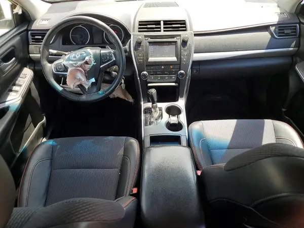 4T1BF1FK2HU747752 2017 TOYOTA CAMRY - Image 8